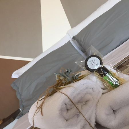 Bed and Breakfast The Loft Реджо-ди-Калабрия Экстерьер фото